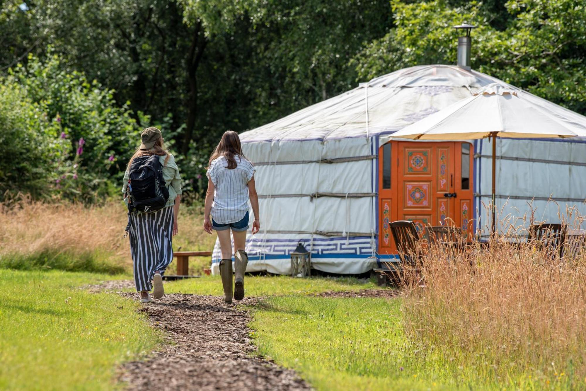 Gilfach Gower Farm Luxury Yurt With Hot Tub Hotel Ammanford Exterior photo